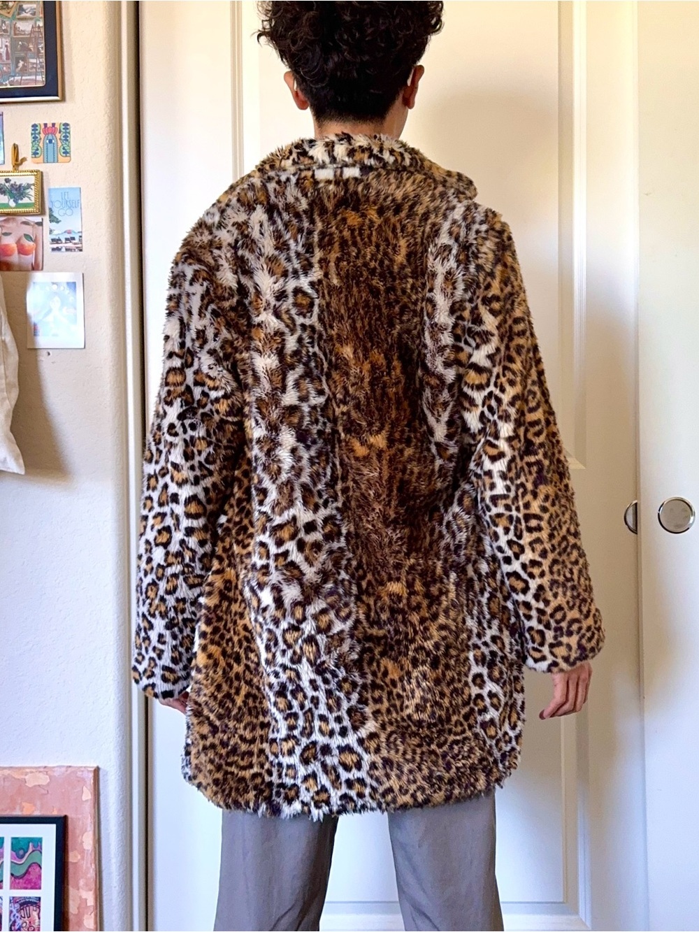 Vintage Y2K Leopard Faux-Fur Coat - Picture 3 of 8